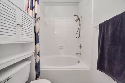 943 W Heights Hollow Lane, Houston, TX 77007 - Photo 8