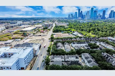943 W Heights Hollow Lane, Houston, TX 77007 - Photo 26