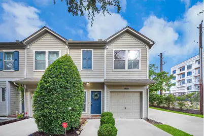 943 W Heights Hollow Lane, Houston, TX 77007 - Photo 2