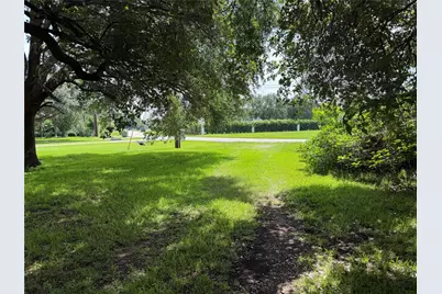 4907 Diamond Spring Drive Drive, Missouri City, TX 77459 - Photo 4