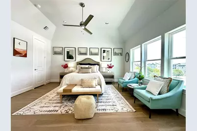 11057 Chatterton Drive, Houston, TX 77043 - Photo 6