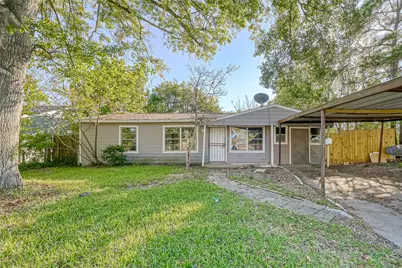 5102 Lyndhurst Drive, Houston, TX 77033 - Photo 1