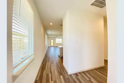 2811 Chancery Summit Court, Houston, TX 77047 - Photo 8