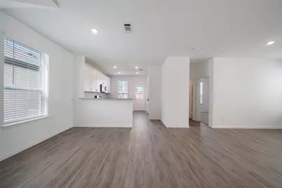 5703 Finely Run St, Spring, TX 77373 - Photo 4