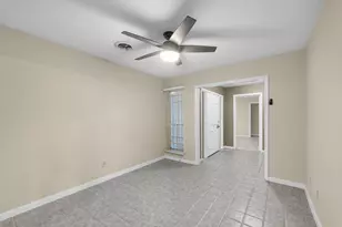 7230 Redding Rd, Houston, TX 77036 - Photo 24