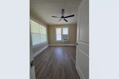 700 Burleson Street, Brenham, TX 77833 - Photo 12