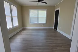 700 Burleson St, Brenham, TX 77833 - Photo 10