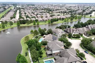 10135 Blanchard Park Ln, Cypress, TX 77433 - Photo 6