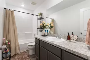 5307 Basquiat Dr, Houston, TX 77048 - Photo 22