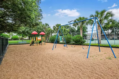 14295 Misty Meadow Lane, Houston, TX 77079 - Photo 2