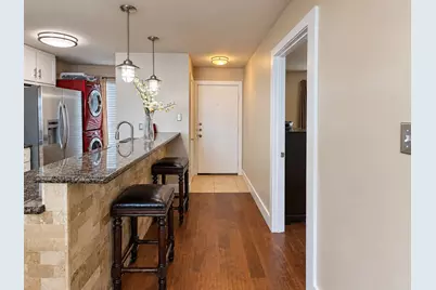 4011 Nasa Rd 1 #602, Seabrook, TX 77586 - Photo 2