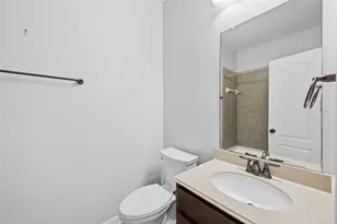 601 Dunlavy Ln, League City, TX 77573 - Photo 14