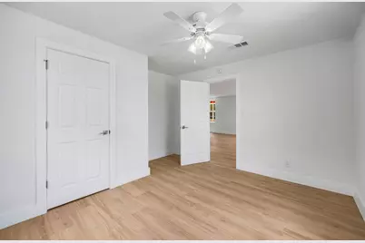 3619 Avenue S, Galveston, TX 77550 - Photo 18