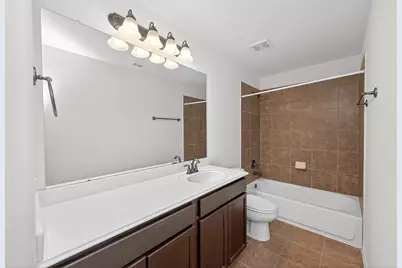 13202 Versace Drive, Houston, TX 77044 - Photo 32