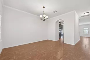 13202 Versace Dr, Houston, TX 77044 - Photo 4