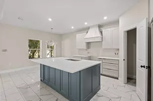 2950 Gulf St, Beaumont, TX 77703 - Photo 14