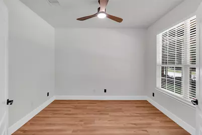 78 Heritage Mill, The Woodlands, TX 77375 - Photo 8