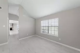 10402 Trading Post Dr, Houston, TX 77064 - Photo 6