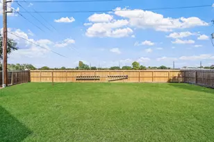 10402 Trading Post Dr, Houston, TX 77064 - Photo 26