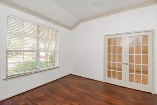 6822 Clemson Ln, Sugar Land, TX 77479 - Photo 4