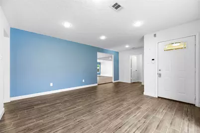 4513 W 43rd Street, Houston, TX 77092 - Photo 4