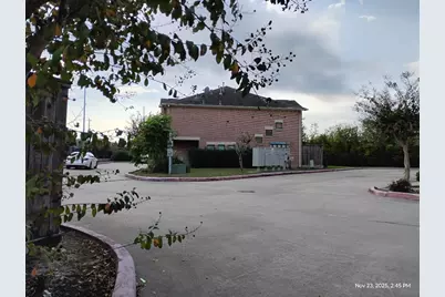 5941 South Loop E #104, Houston, TX 77033 - Photo 4