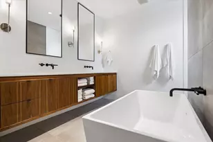 1726 Viking Dr, Houston, TX 77018 - Photo 26