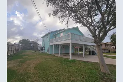 1010 22nd Street, San Leon, TX 77539 - Photo 1