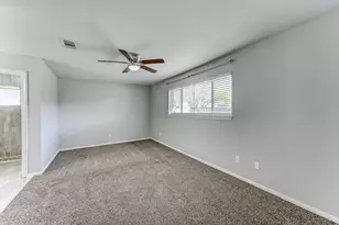 12415 Foxburo Dr, Houston, TX 77065 - Photo 22