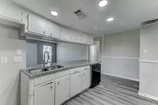 12415 Foxburo Dr, Houston, TX 77065 - Photo 14