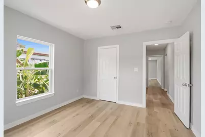 10430 Wiggins Street, Houston, TX 77029 - Photo 22