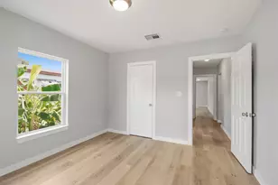 10430 Wiggins St, Houston, TX 77029 - Photo 22