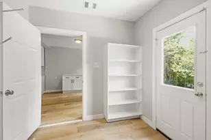 10430 Wiggins St, Houston, TX 77029 - Photo 24