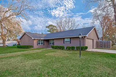909 Oak Vista Court, Friendswood, TX 77546 - Photo 4