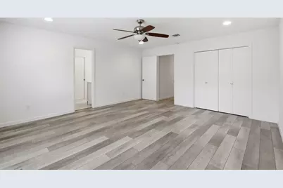 1402 Heathwood Drive, Houston, TX 77077 - Photo 40