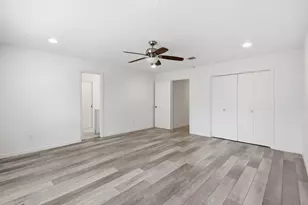 1402 Heathwood Dr, Houston, TX 77077 - Photo 40