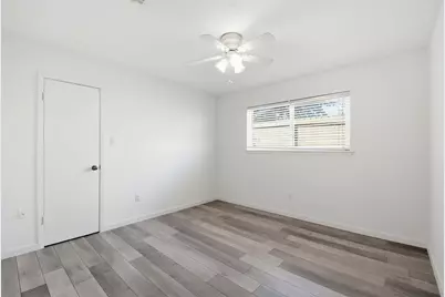 1402 Heathwood Drive, Houston, TX 77077 - Photo 36