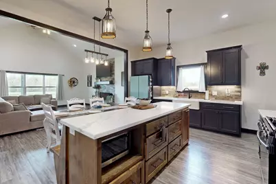 10477 Acacia Lane, Hearne, TX 77859 - Photo 8