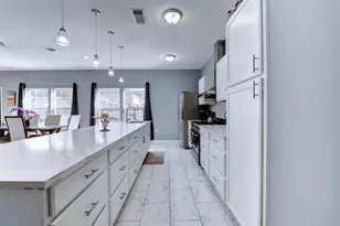 301 Tabor St, Houston, TX 77009 - Photo 10