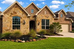 23509 Red Juniper Ln, New Caney, TX 77357 - Photo 2