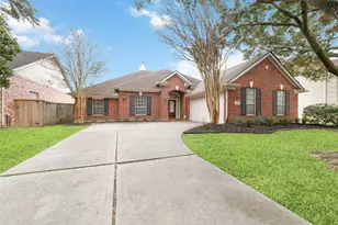 12215 Salmon Creek, Houston, TX 77041 - Photo 2