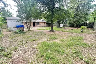 805 Avenue L, Conroe, TX 77301 - Photo 2