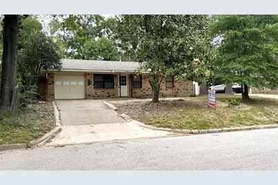805 Avenue L, Conroe, TX 77301 - Photo 1