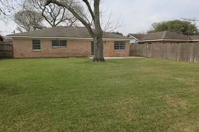 513 Sims Drive, Angleton, TX 77515 - Photo 20