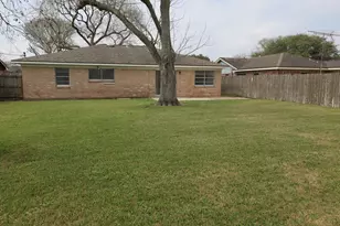513 Sims Dr, Angleton, TX 77515 - Photo 20