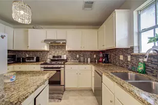 3219 Leila Oaks Dr, Houston, TX 77082 - Photo 12