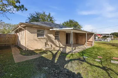 13627 Greenway Drive, Sugar Land, TX 77498 - Photo 28