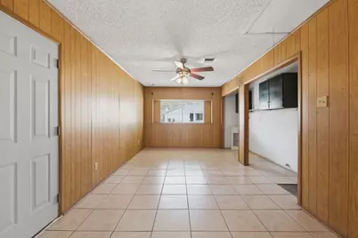 13627 Greenway Drive, Sugar Land, TX 77498 - Photo 16