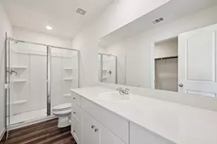 10310 Magnol Wood Dr, Houston, TX 77016 - Photo 6