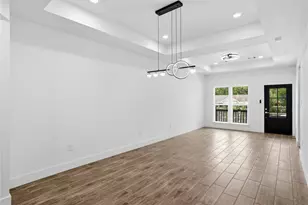 5515 Elm Springs Dr, Houston, TX 77048 - Photo 4